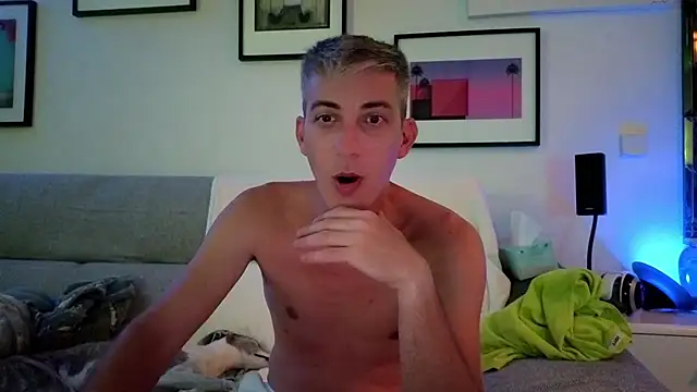 1Hugo1 Show Webcam