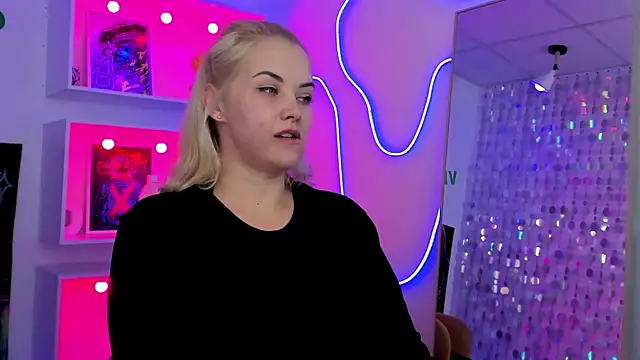 Chat +18 de StephanieSweety ao vivo