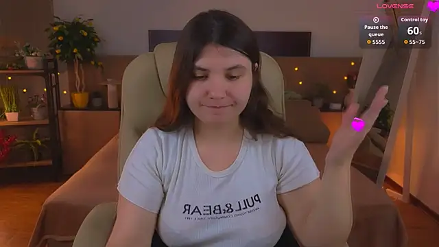 Viola__Shy: απευθείας συνομιλία ΧΧΧ