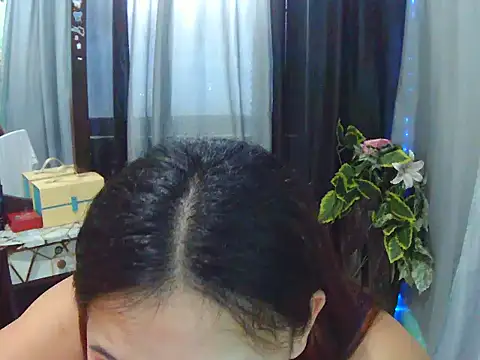 XCalixaのライブXXXチャット