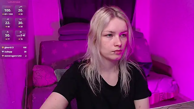 XXX chat uživo modela CherryNight6