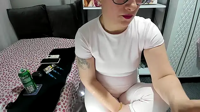squirtgame élő XXX-chatje