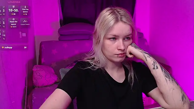CherryNight6: απευθείας συνομιλία ΧΧΧ