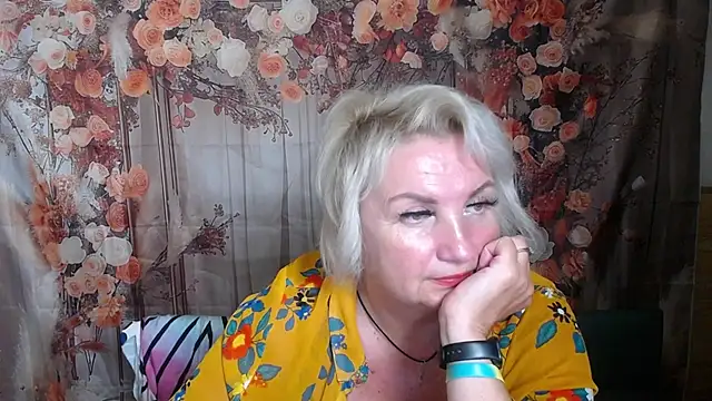Chat +18 de RenataDaster ao vivo