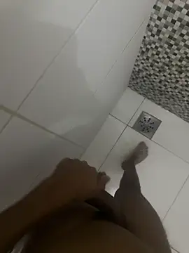 Show modela Juniornovinho80 na web-kameri