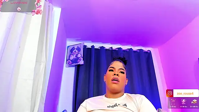 zoee_rose élő XXX-chatje
