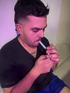 LatinBearX live XXX chat
