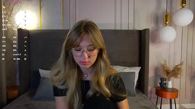 LoraineLuff 라이브 XXX 채팅