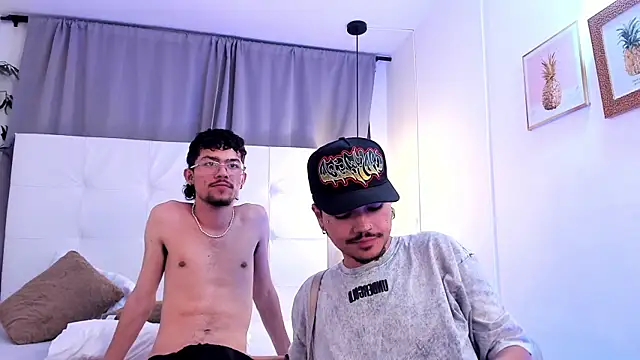 Онлайн чат XXX Briian__