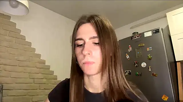 ZaraGuyette's Live XXX Chat