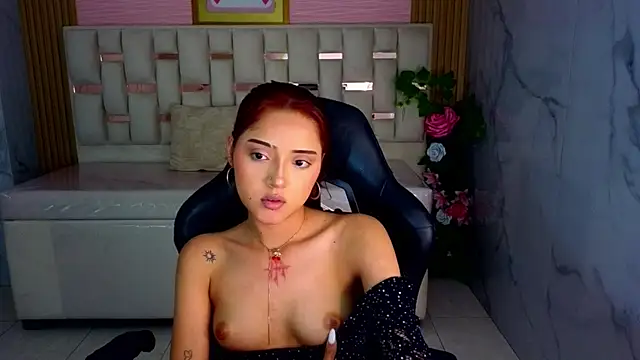 veronicaa_s Adlı Modelin Canlı XXX Sohbeti