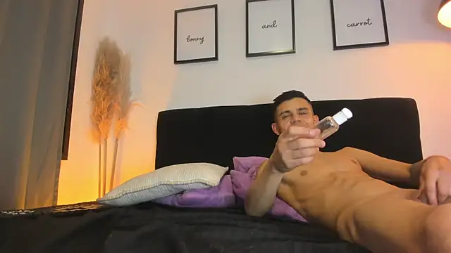 Вебкам-шоу Bonny_and_carrot
