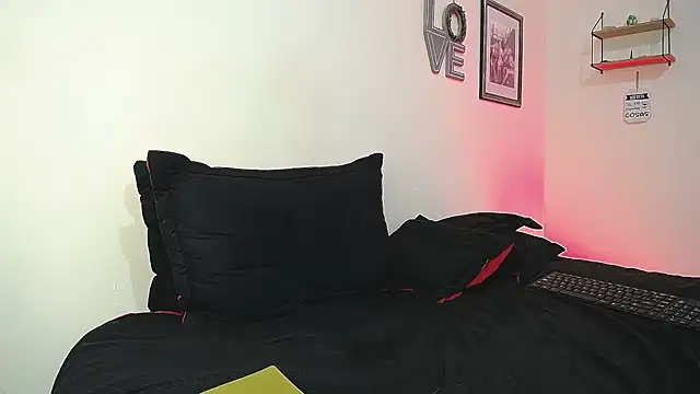 wilder__grey Show Webcam