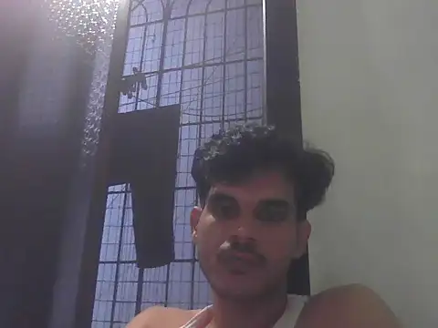 Bombay_boy লাইভ XXX চ্যাট