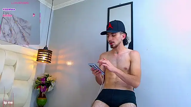 Lucas_Knight élő XXX-chatje