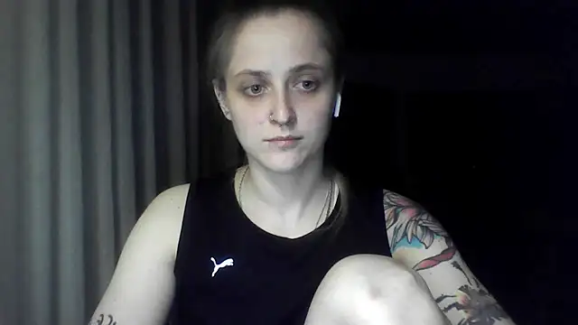 Chat +18 de LeaWetGirl ao vivo