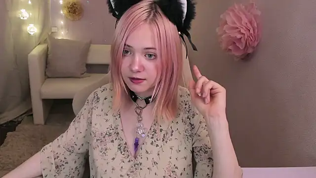 Chat XXX en directo de Miiu_miiu