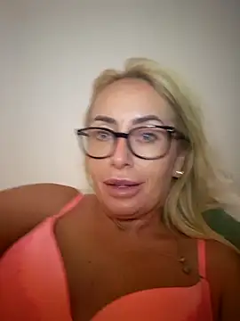 Molliexo Chat XXX live