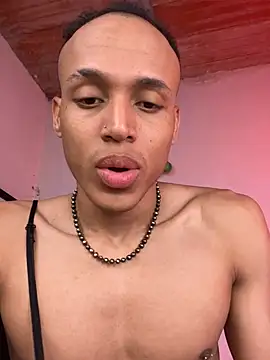 Chat XXX ao vivo de johnny_zhang