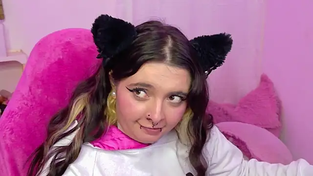 Chat XXX en directo de Sachi_Meow