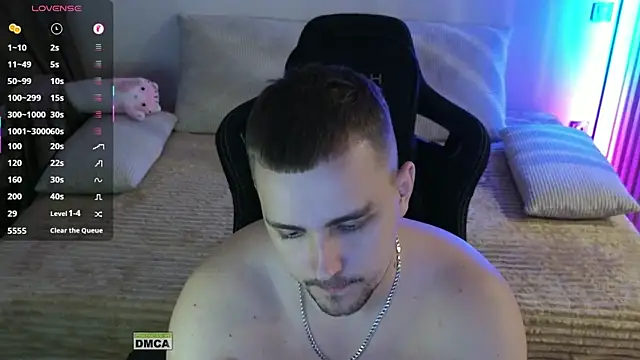Larstar01n Live XXX chat