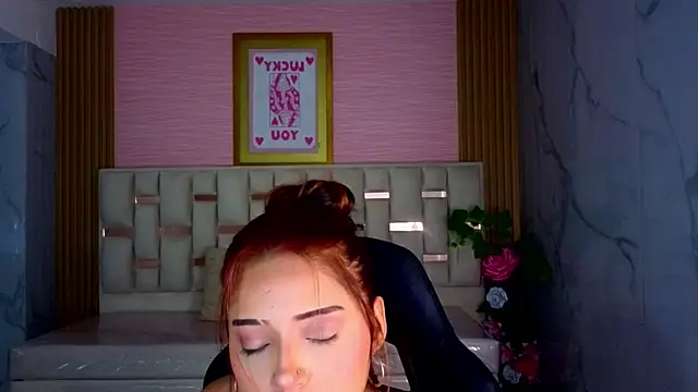 צ'אט XXX בשידור חי של veronicaa_s
