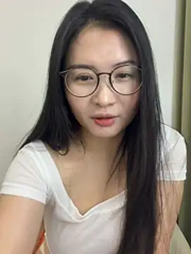 Doudou__520 网络视讯表演