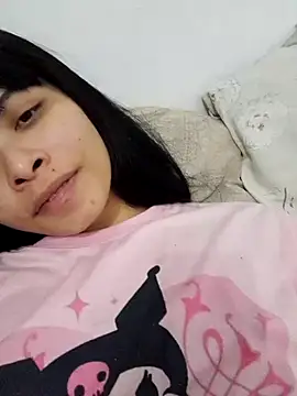 Beccananno Adlı Modelin Canlı XXX Sohbeti