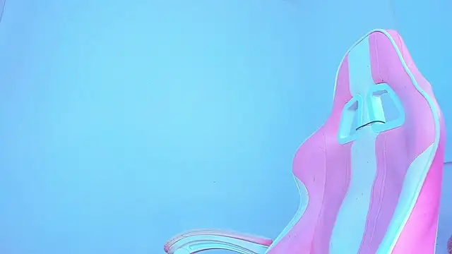 Ariana_f: онлайн-секс-чат