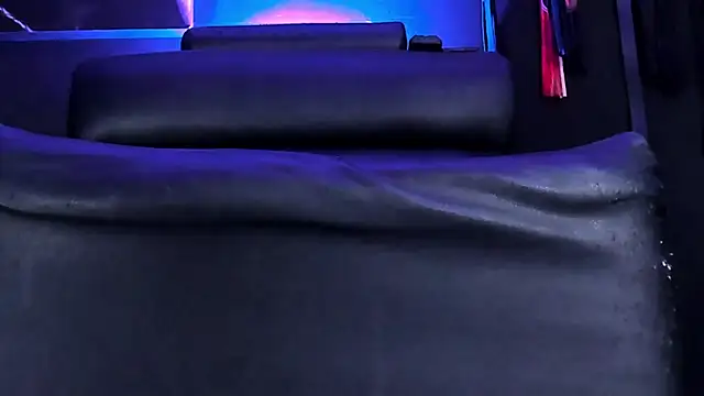 ApriilStone live XXX chat