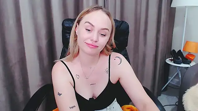 LiluMoon__ Chat XXX live