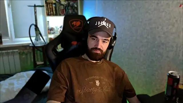 Chat +18 de _Serious_Man ao vivo