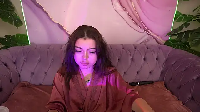 SinfulKittenn Adlı Modelin Canlı XXX Sohbeti