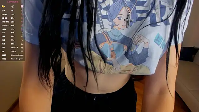 ImmortalWaifu élő XXX-chatje
