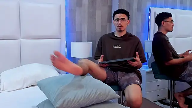 Chat XXX ao vivo de JadenJake
