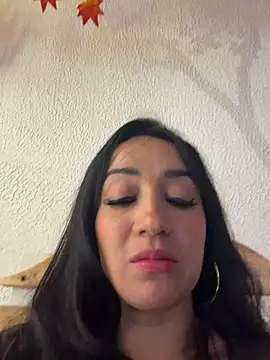 EmmyEvans1 라이브 XXX 채팅