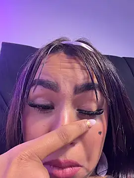Aliceroys__のライブXXXチャット