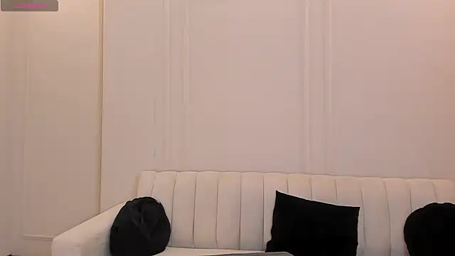 AmaliaCrus XXX чат на живо