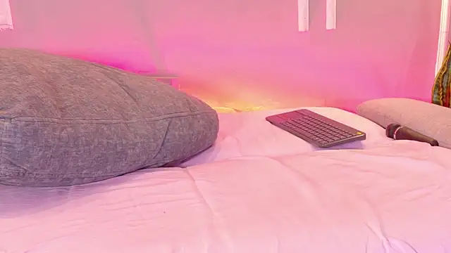 ale_cam Chat XXX in diretta