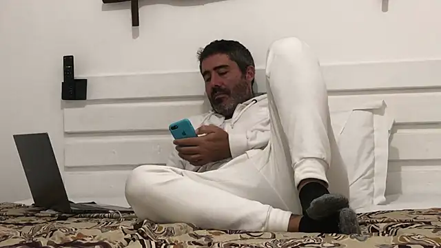 Chat XXX Live victor_chat