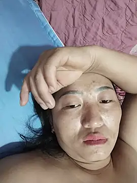 zhen-zo Chat XXX in diretta