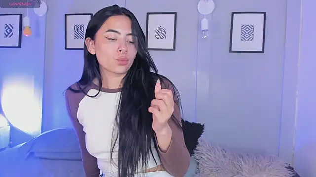 Chat XXX en directo de Ivyy_sweet_