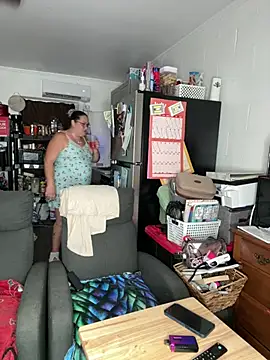 SexyNikki6969 现场XXX聊天
