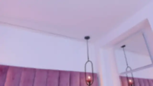 emmiily_z's Live XXX Chat