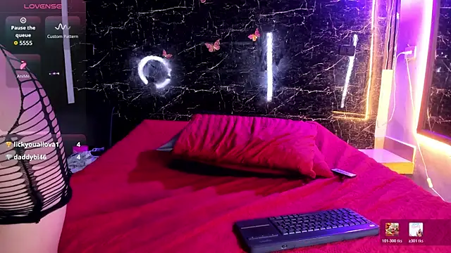 XXX chat uživo modela Adrian_Wolf