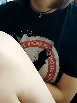 Aashikalaa – Naživo XXX chat