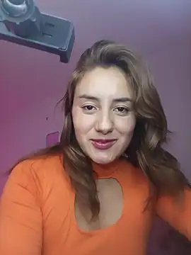 دردشة LuisaLean الجنسية المباشرة