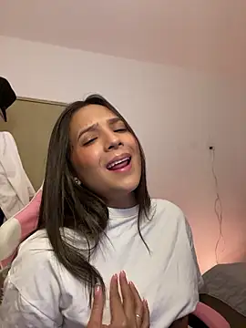 cutie_dance élő XXX-chatje