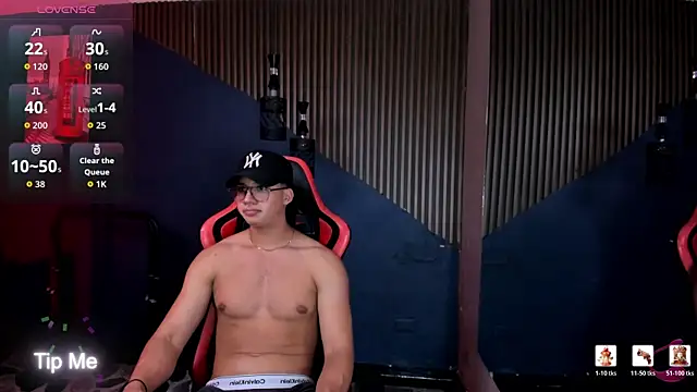Axxel_Muscle's Live XXX Chat