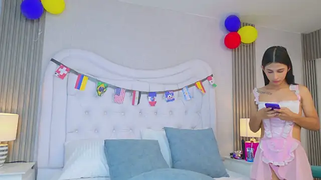 XXX chat uživo modela CaitlynMiller